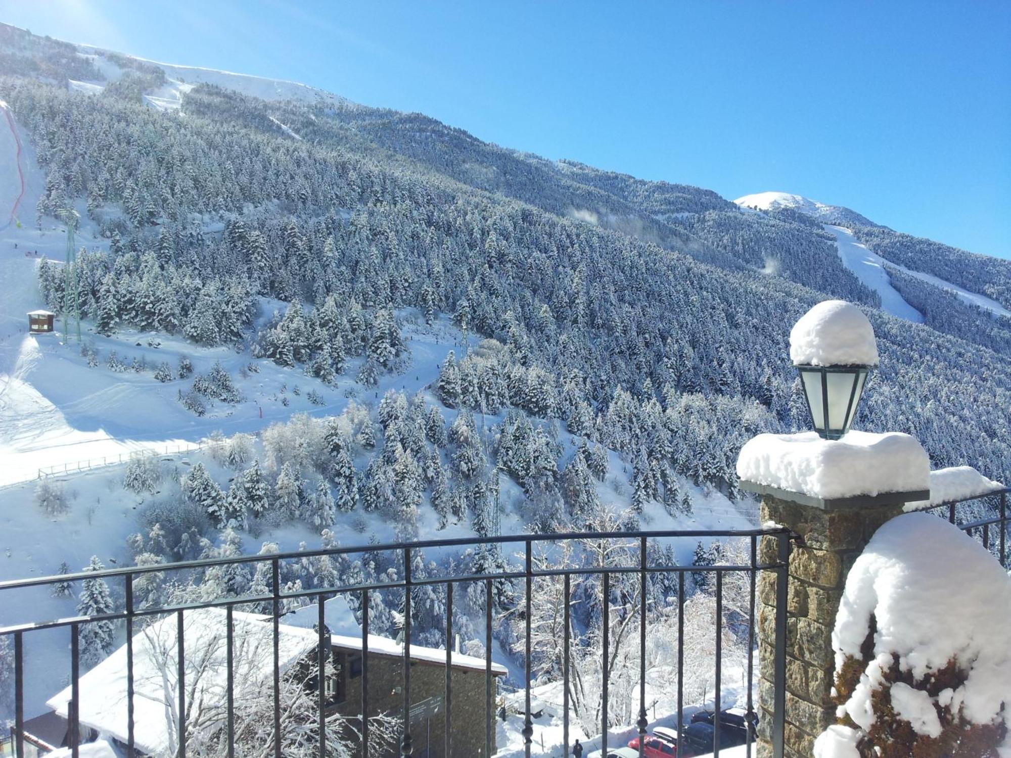 Apartaments Turistics Pirineu Soldeu Luaran gambar